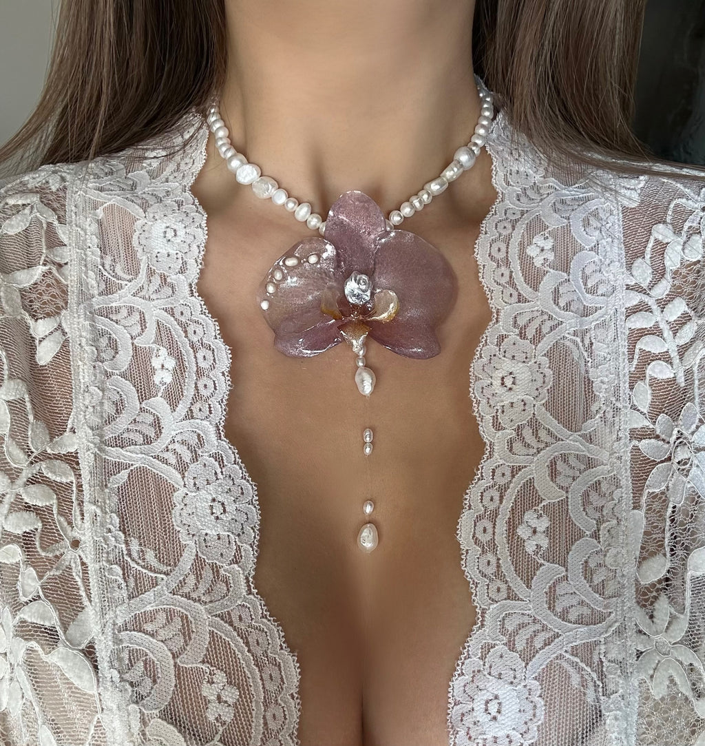 ODETTE ORCHID - FRESHWATER PEARLS