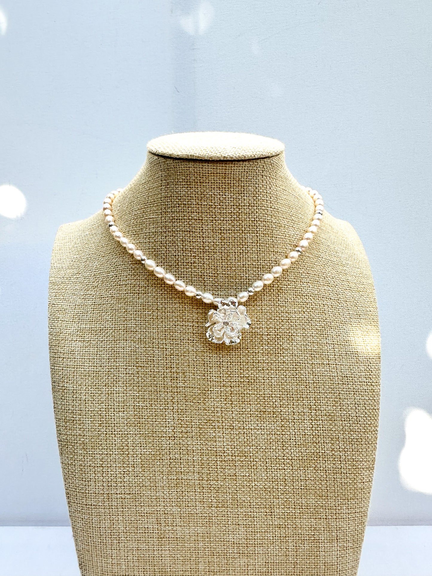 ROSALIA PEARL NECKLACE SILVER (own design)