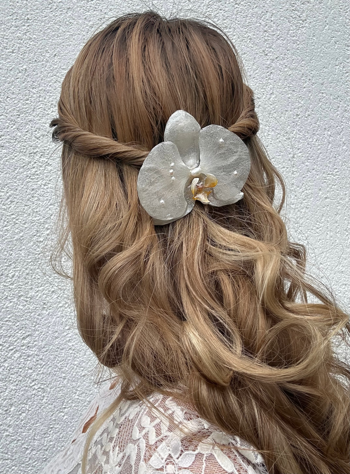 BRIDGIT ORCHID HAIR CLIP