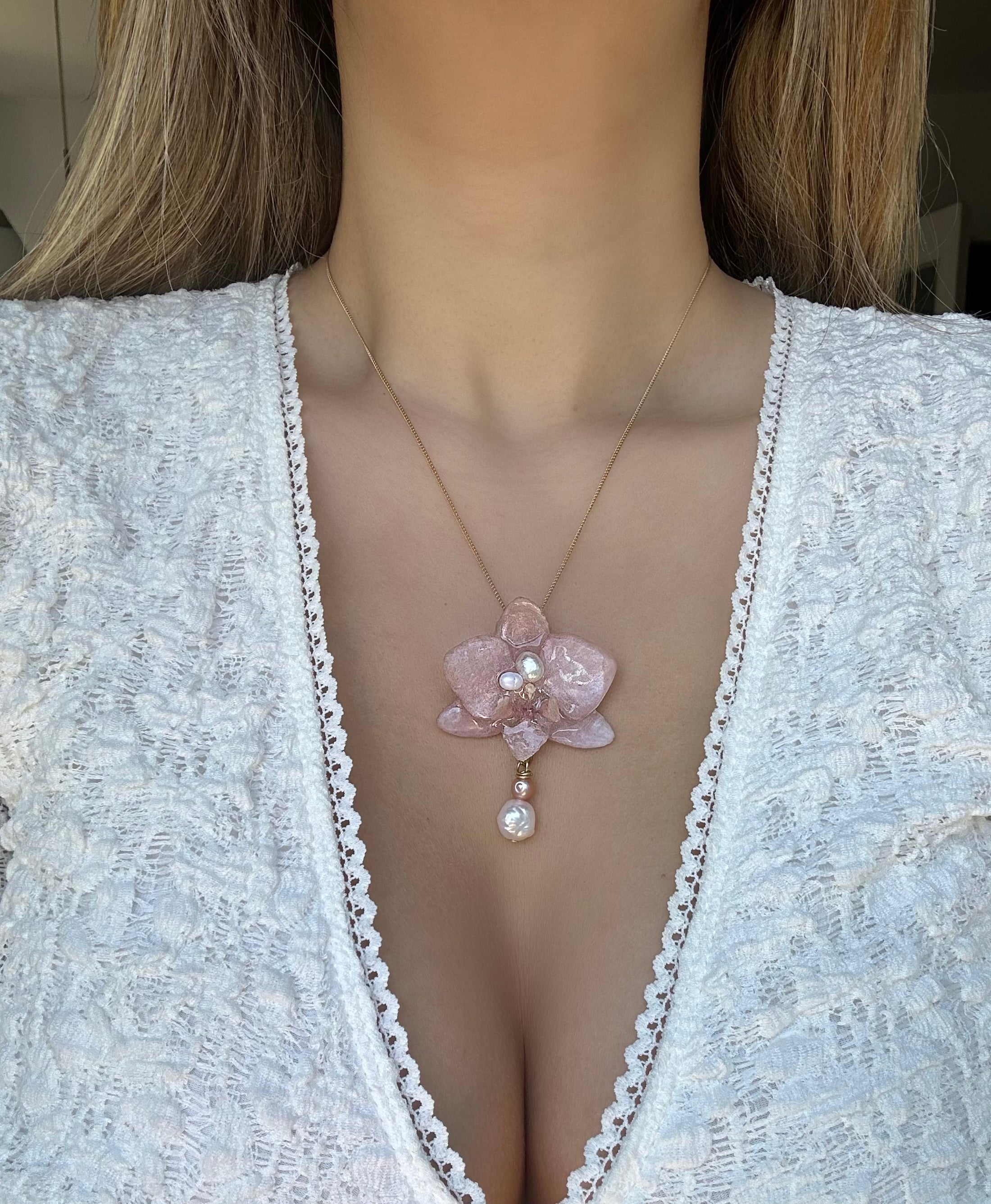 CARLOTTA ORCHID NECKLACE - 925 STERLING SILVER
