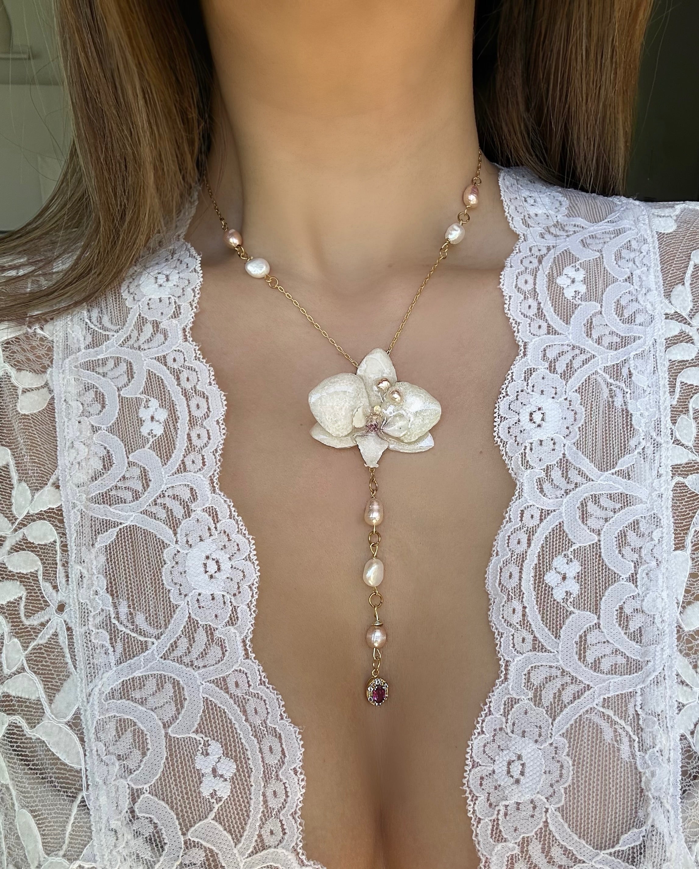 CELINE ORCHID NECKLACE - 18K GOLD VERMEIL