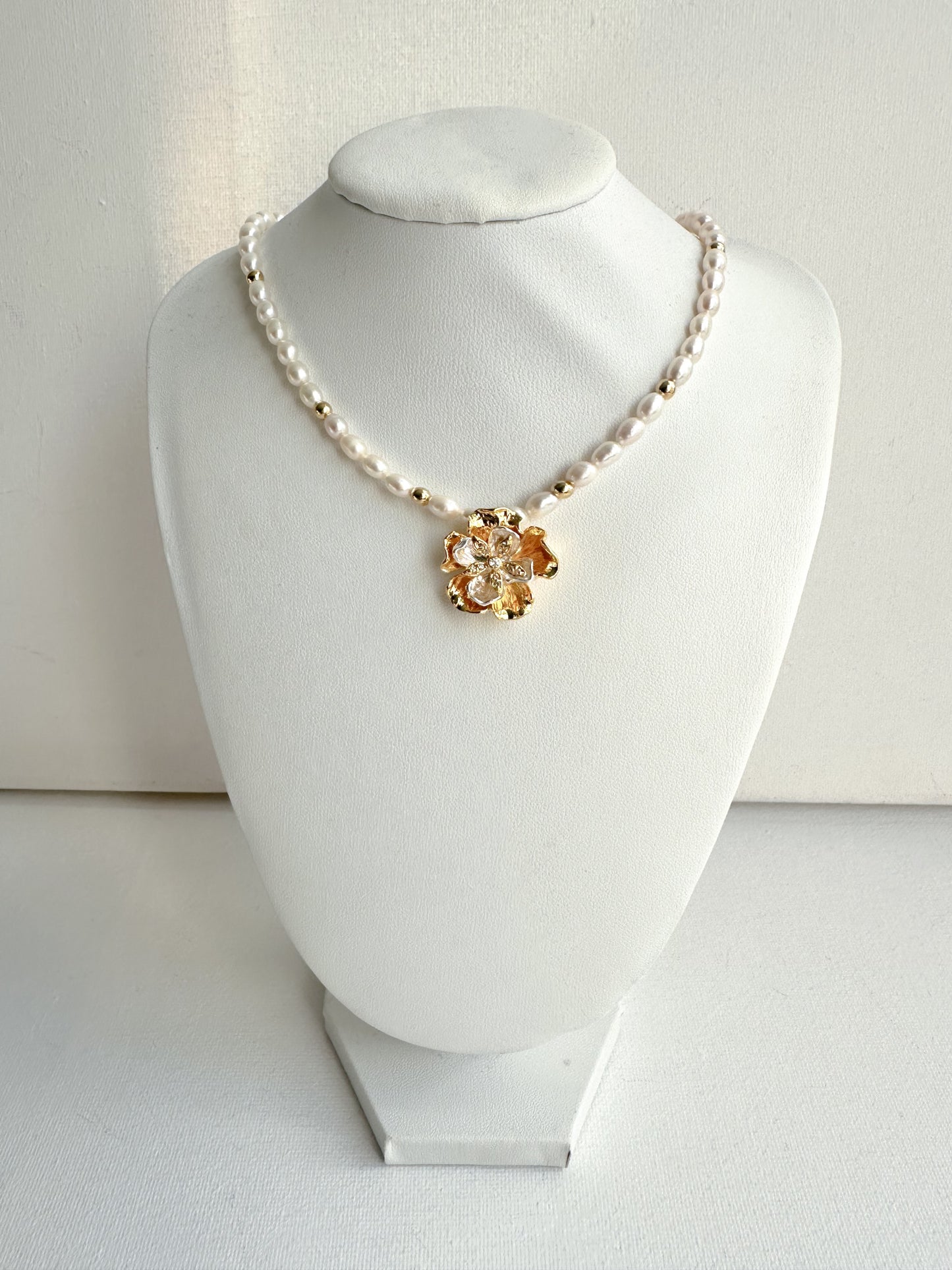 ROSALIA MIXED PEARL NECKLACE (own design)