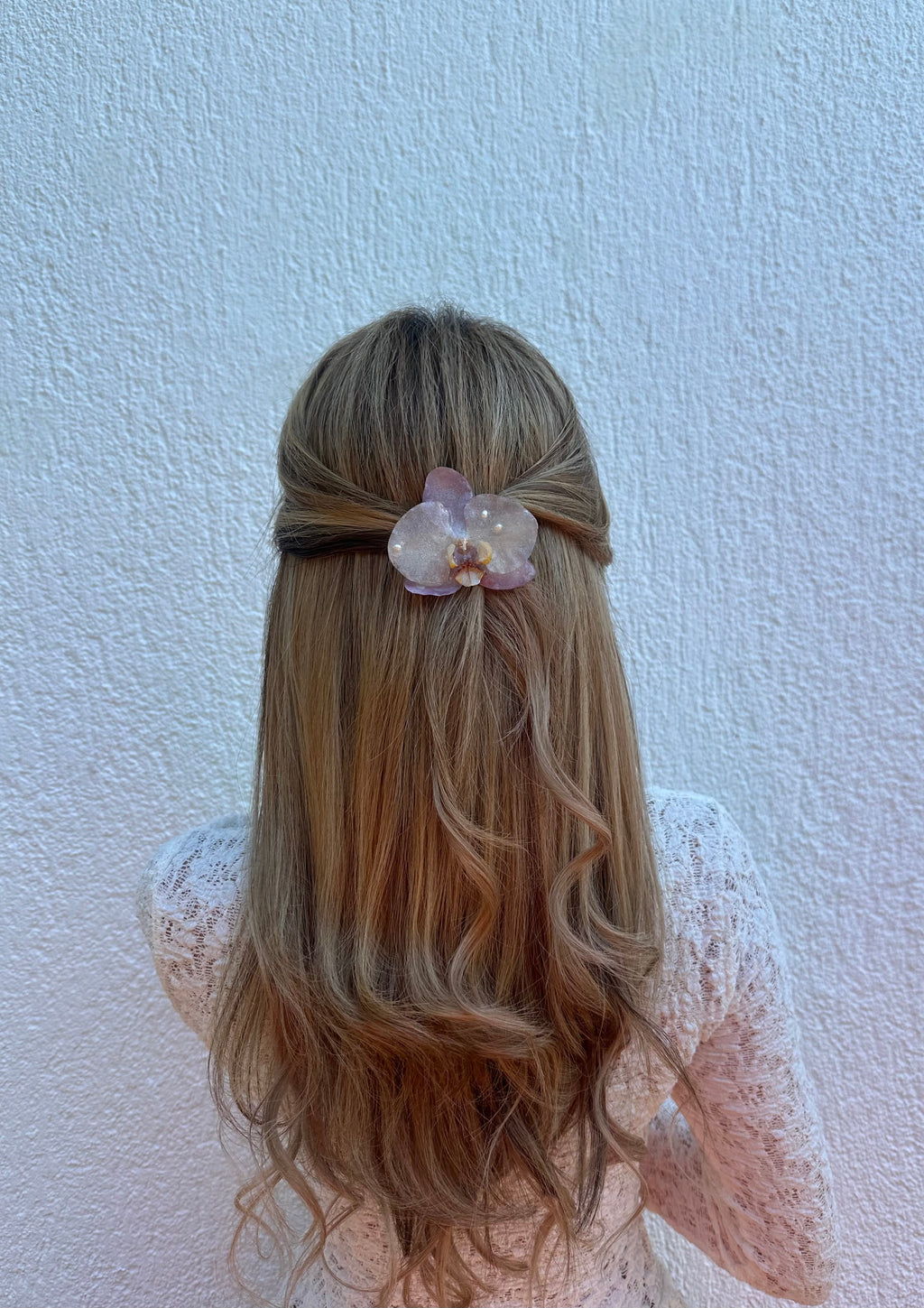 ALAÏA ORCHID HAIR CLIP