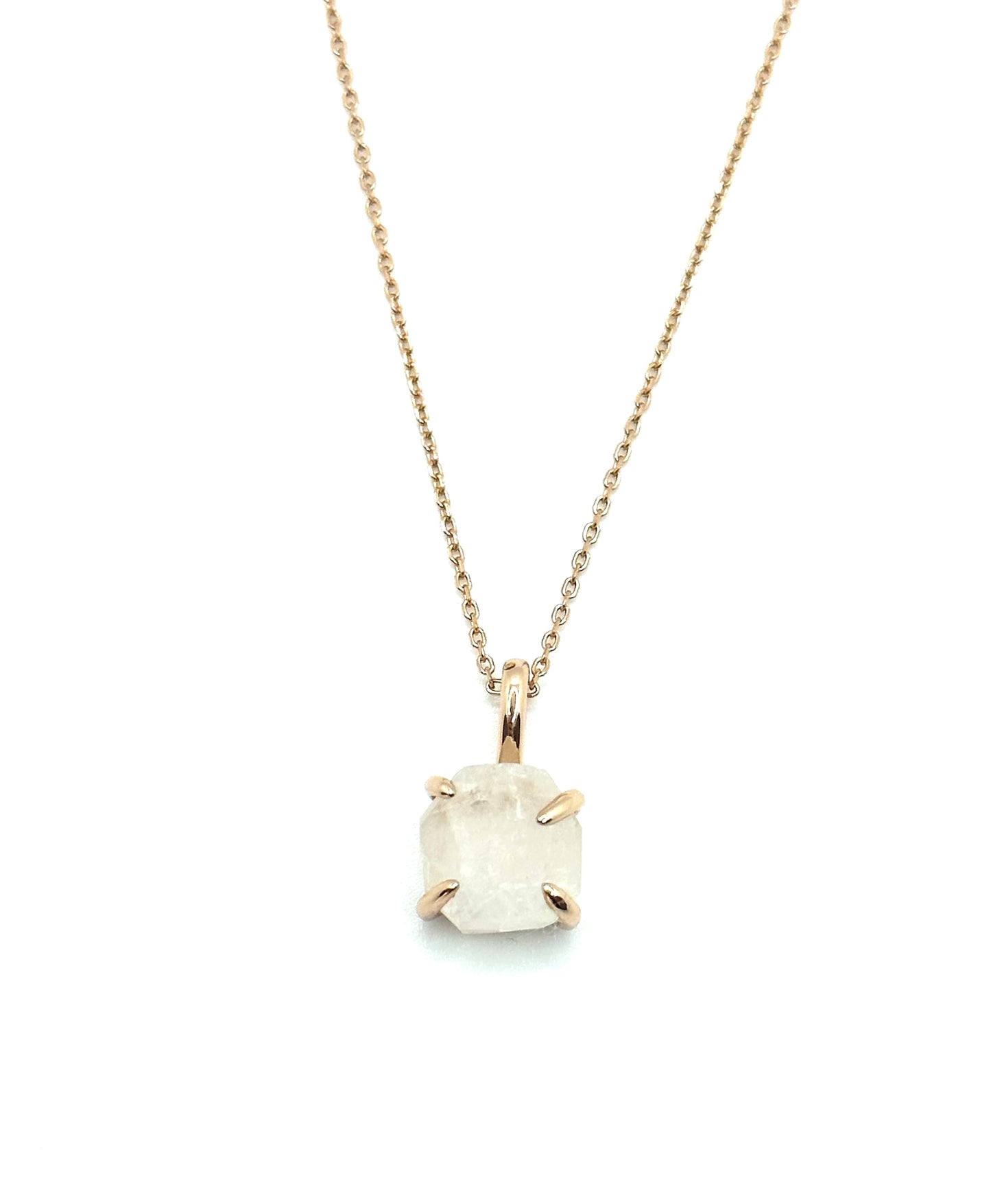 CLEAR QUARTZ NECKLACE GOLD