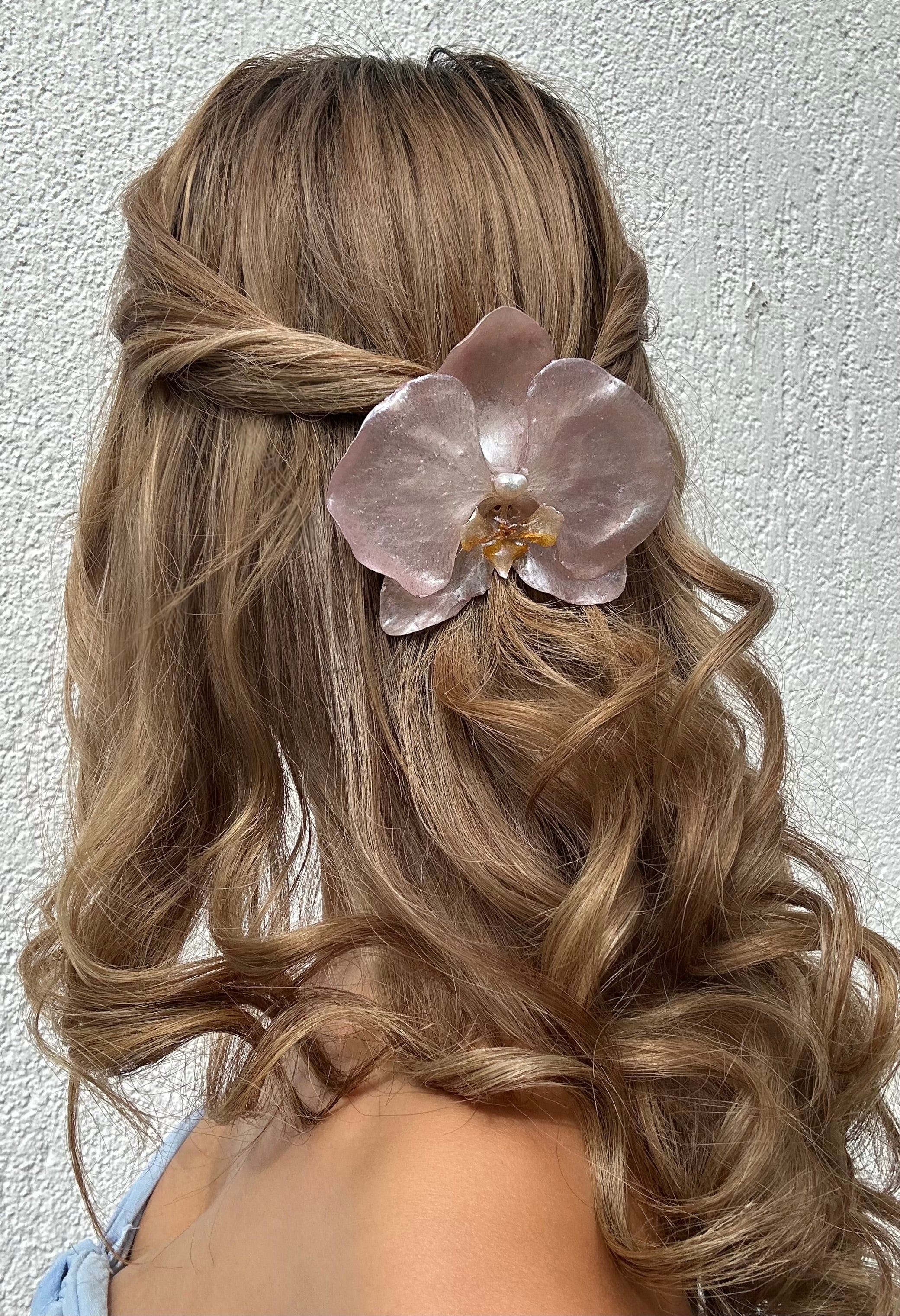 HANNAH ORCHID HAIR CLIP