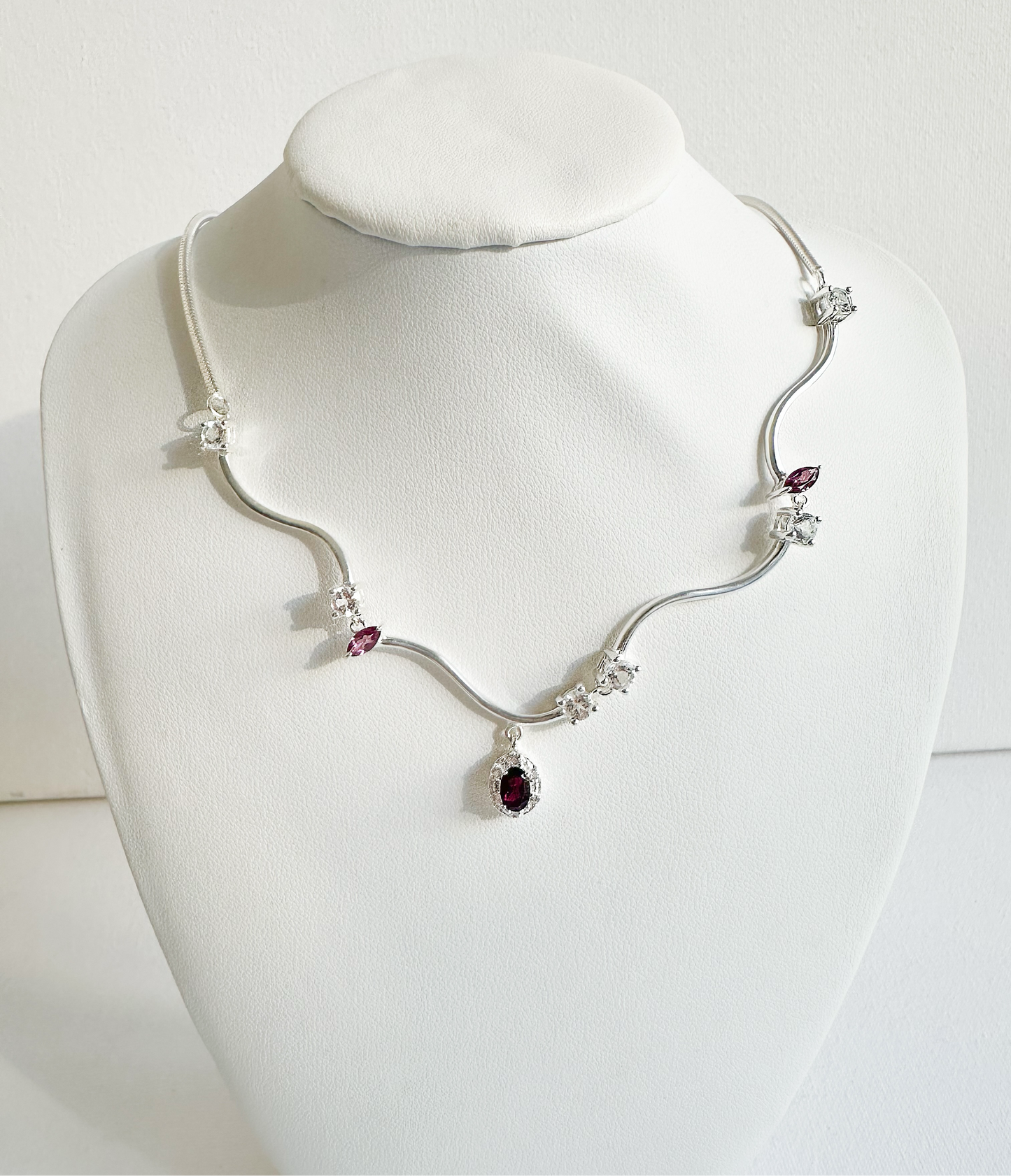 ESTELLE NECKLACE SILVER (own design)