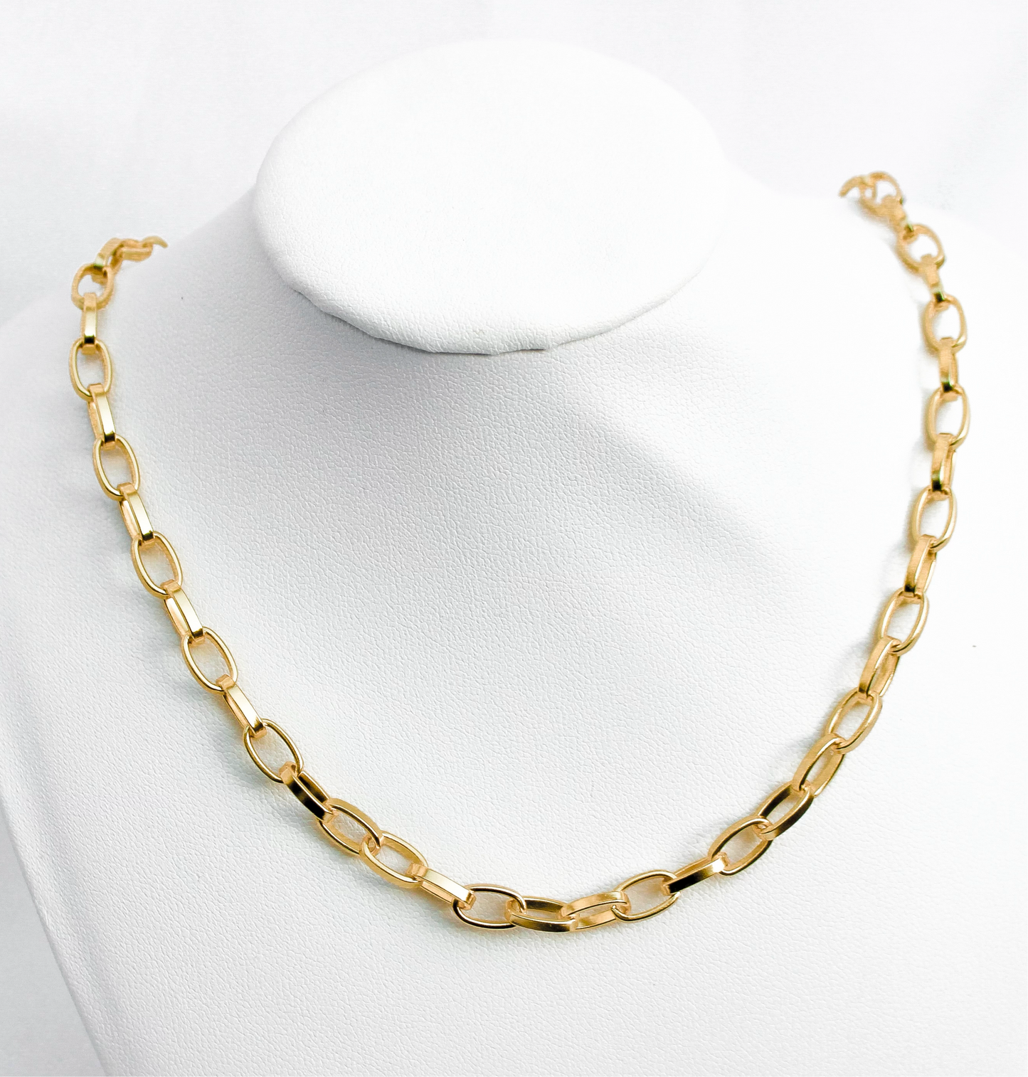 CHARM NECKLACE 18K GOLD VERMEIL