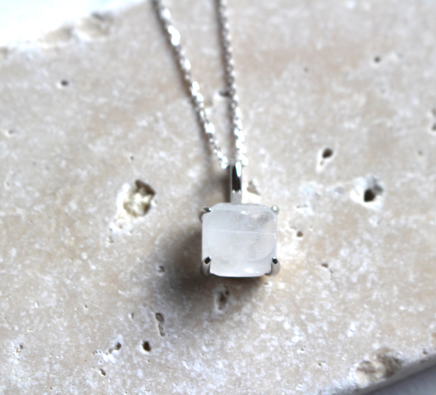 CLEAR QUARTZ NECKLACE